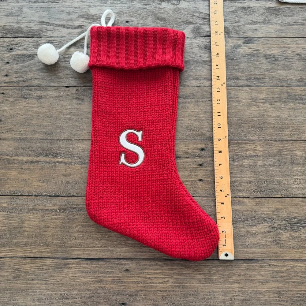 N/A red knit